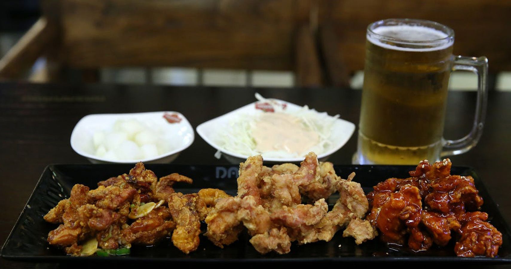 10 Restaurants That Have The Best Fried Chicken In Korea
